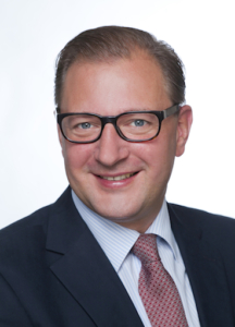 Mag. Gernot Essl, MBA