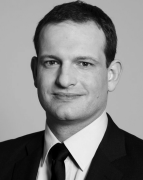 Dominik Tengg